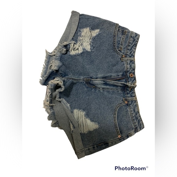 Forever 21, ladies shorts in size 29. - Picture 1 of 10